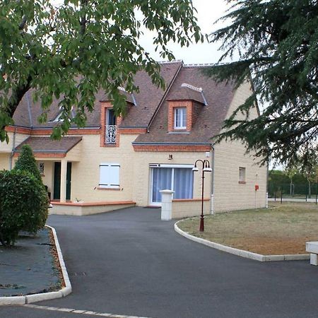Logement Entre Chambord Et Le Zoo De Beauval Apartamento Contres  Exterior foto